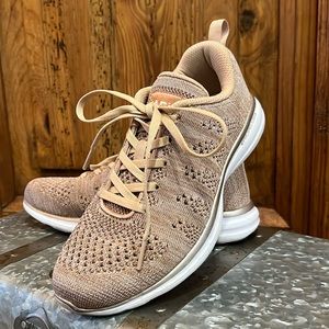 APL Athletic Propulsion Labs Techloom Pro Sneaker in Rose Gold & Parchment